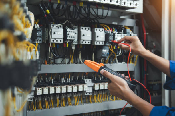 Best Affordable Emergency Electrician  in Stinnett, TX